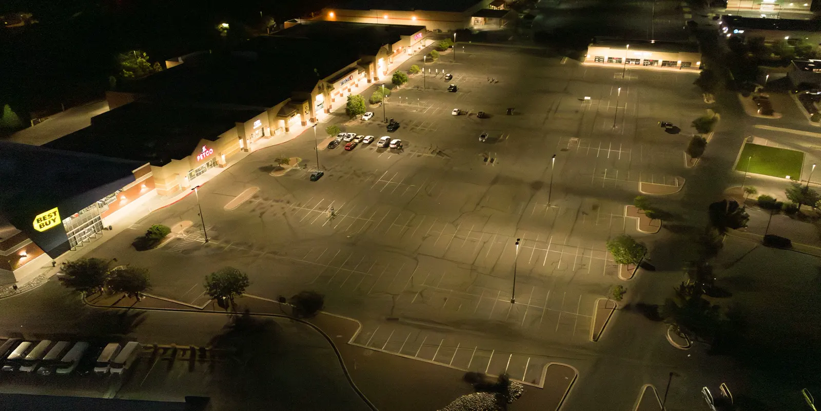 Farmington Plaza after WLS work